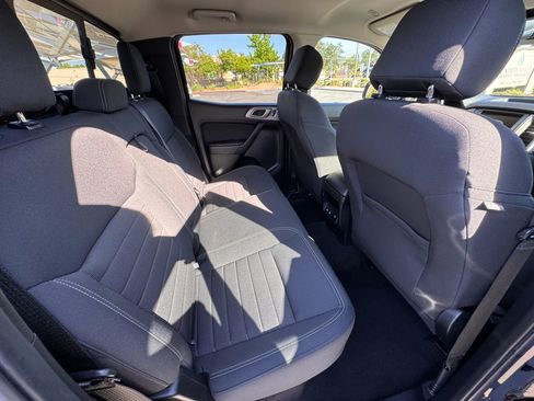 Used 2019 Ford Ranger XLT w/ Equipment Group 302A Luxury AWD/4WD image 14