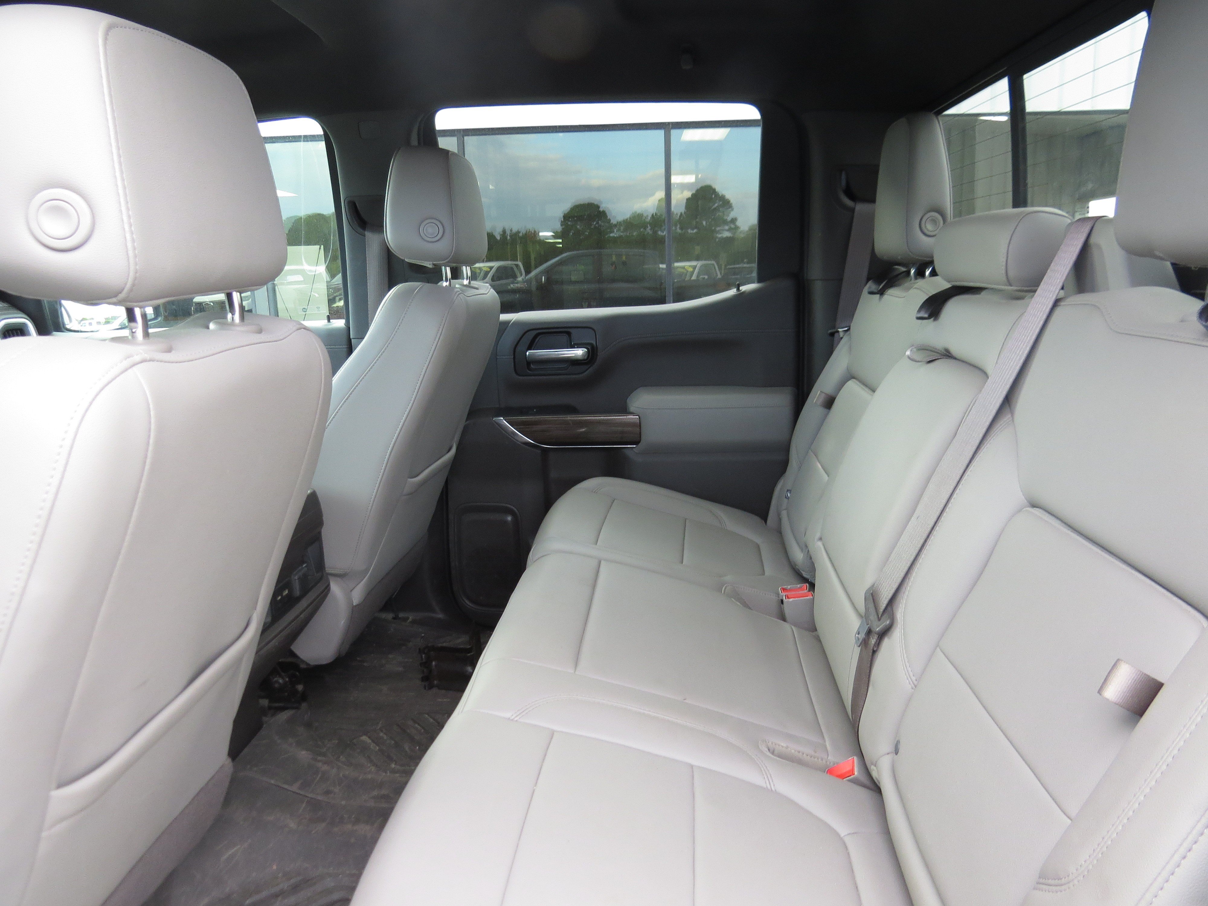 Used 2020 Chevrolet Silverado 1500 RST AWD/4WD image 12