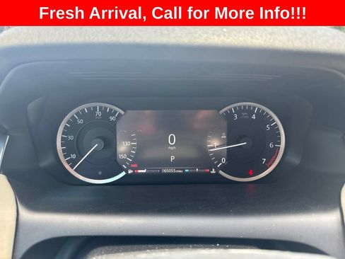 Used 2020 Land Rover Discovery Sport S AWD/4WD image 4