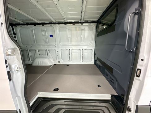 New 2025 Mercedes-Benz Sprinter 2500 image 21