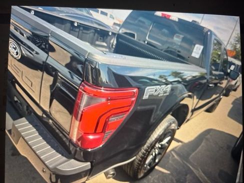 Used 2025 Ford F150 Platinum w/ Equipment Group 702A High AWD/4WD image 15