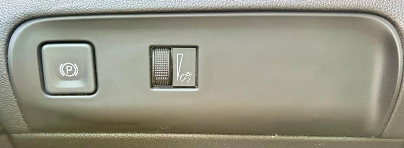Used 2023 Buick Enclave Essence w/ Experience Buick Package FWD image 19