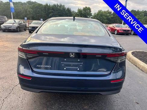 Used 2024 Honda Accord EX image 4