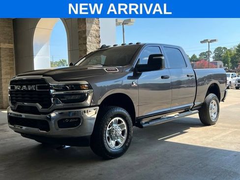 Used 2025 RAM 2500 Tradesman AWD/4WD image 1