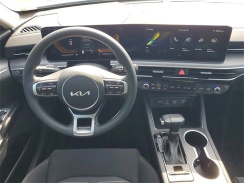 New 2026 Kia K5 LXS image 21