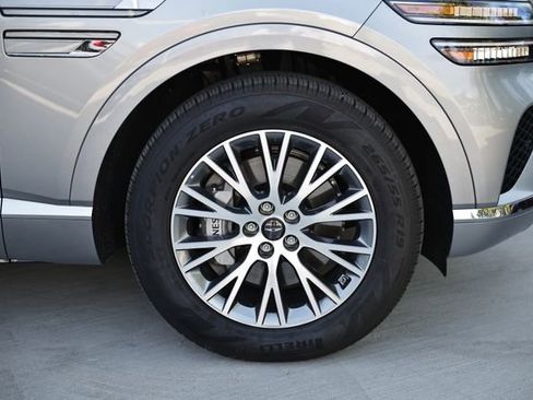 Used 2025 Genesis GV80 2.5T Standard AWD/4WD image 5
