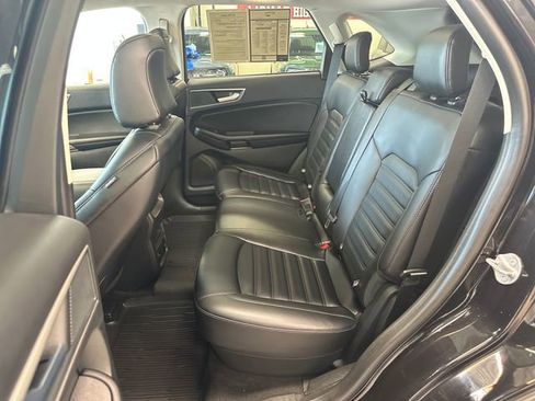 Used 2024 Ford Edge SEL w/ Convenience Package AWD/4WD image 6