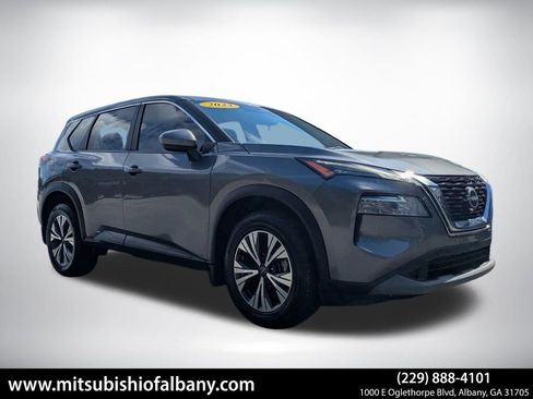 Used 2023 Nissan Rogue SV FWD image 1