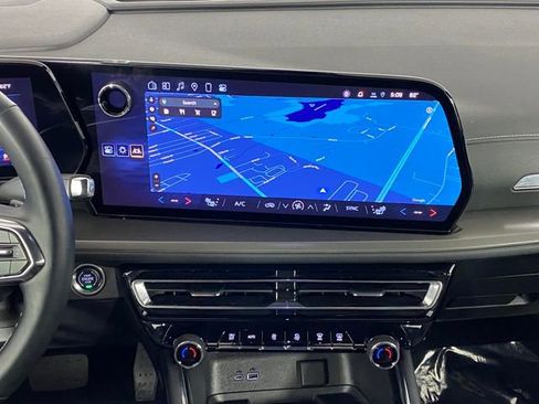 Certified 2025 Chevrolet Traverse LT image 22