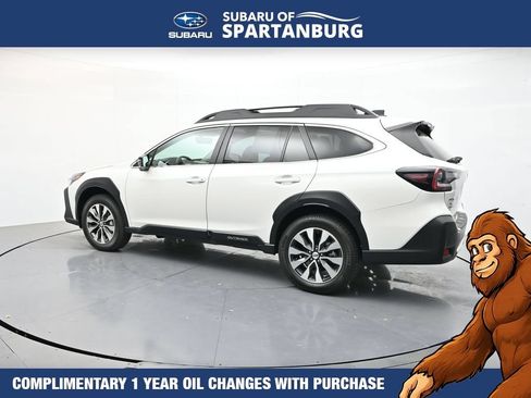 Certified 2025 Subaru Outback Limited AWD/4WD image 6