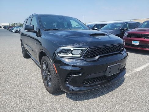 Used 2025 Dodge Durango R/T w/ Blacktop Package image 3
