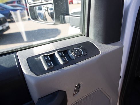 Used 2021 Ford F250 XL w/ Power Equipment Group RWD image 20