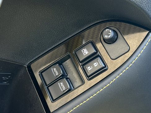 Used 2017 Subaru BRZ Series.Yellow image 12