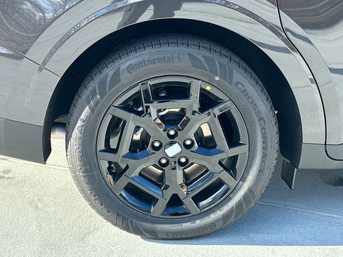 New 2026 Kia Carnival SX w/ SX Dark Edition Package image 9