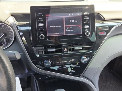 Used 2023 Toyota Camry LE FWD image 19