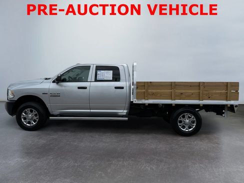 Used 2016 RAM 3500 Tradesman AWD/4WD image 6
