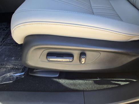 New 2026 Honda HR-V EX-L image 21