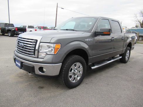 Used 2011 Ford F150 XLT w/ XLT Chrome Pkg image 1
