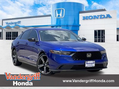 Certified 2023 Honda Accord Sport image 1