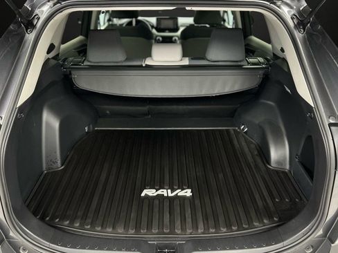 Used 2019 Toyota RAV4 XLE w/ All Weather Liner Package AWD/4WD image 54