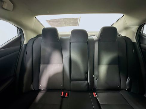 Used 2022 Nissan Sentra SV image 30