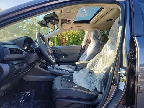 New 2025 Subaru Crosstrek 2.5i Limited image 6