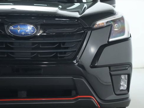 Used 2024 Subaru Forester Sport AWD/4WD image 7