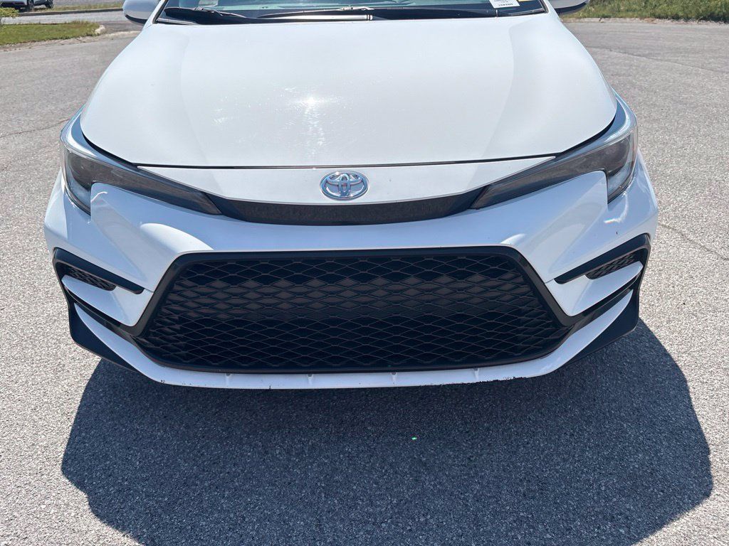 Certified 2024 Toyota Corolla SE FWD image 25