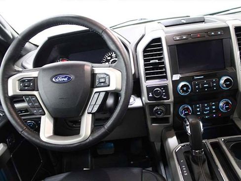 Used 2020 Ford F150 Lariat w/ Equipment Group 502A Luxury AWD/4WD image 13