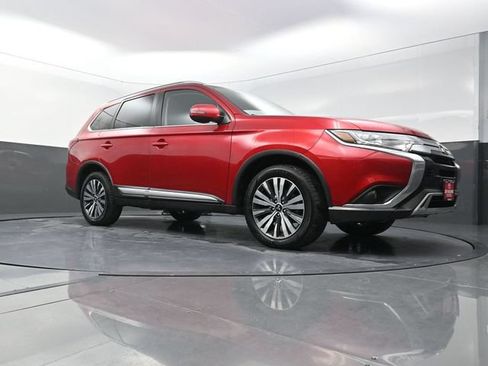 Used 2020 Mitsubishi Outlander SE AWD/4WD image 31