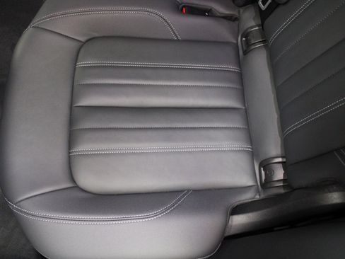 Used 2023 Audi Q5 2.0T Premium Plus image 22