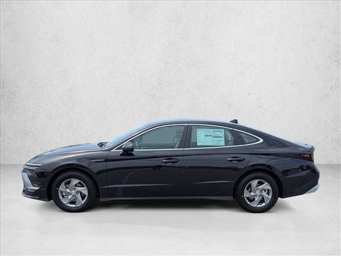 New 2026 Hyundai Sonata SE FWD image 8