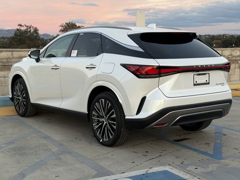 New 2026 Lexus RX 350 RX 350h Premium+ image 9