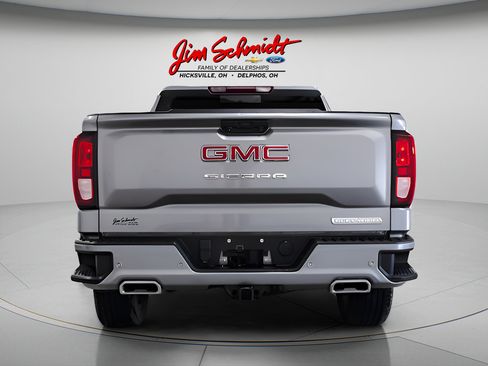 Used 2024 GMC Sierra 1500 Elevation w/ Elevation Premium Package AWD/4WD image 5