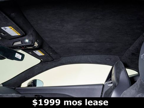 Used 2025 Aston Martin V8 Vantage Coupe image 22