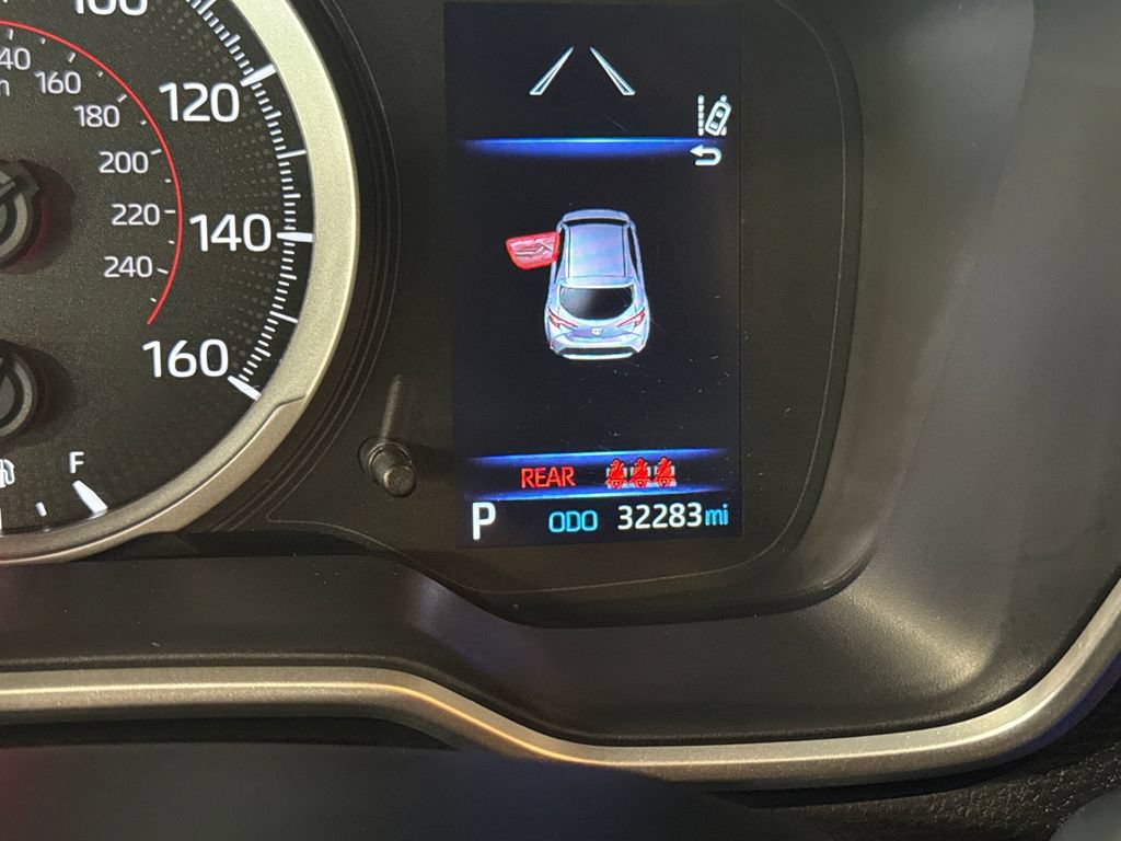 Used 2022 Toyota Corolla SE FWD image 7
