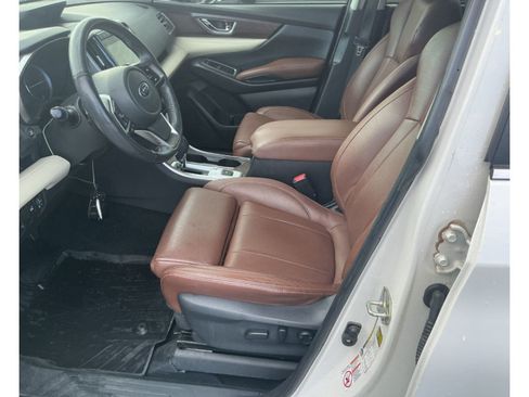 Used 2019 Subaru Ascent Touring AWD/4WD image 2