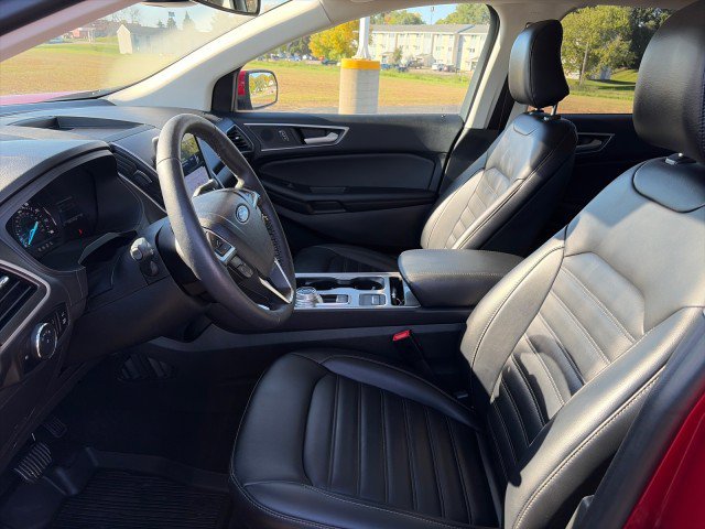 Used 2024 Ford Edge SEL w/ Convenience Package AWD/4WD image 9