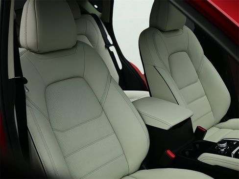 New 2025 MAZDA CX-5 AWD 2.5 S w/ Premium Plus Pkg image 5