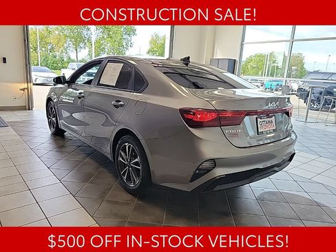 Used 2024 Kia Forte LXS w/ LXS Technology Package FWD image 7