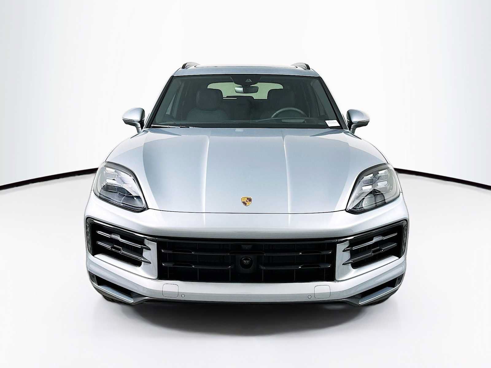 Used 2026 Porsche Cayenne AWD/4WD image 6