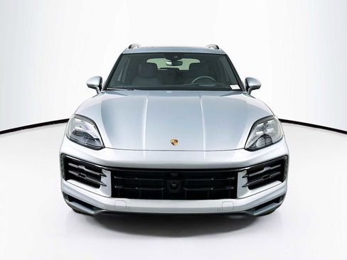 New 2026 Porsche Cayenne image 6