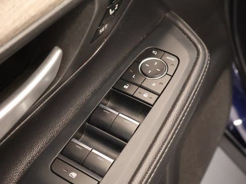 Certified 2024 Toyota Grand Highlander AWD image 12