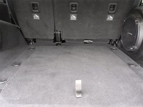 Used 2018 Jeep Wrangler Unlimited Rubicon image 34