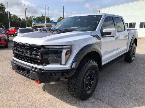 Used 2025 Ford F150 Raptor w/ Equipment Group 803A Raptor R AWD/4WD image 2
