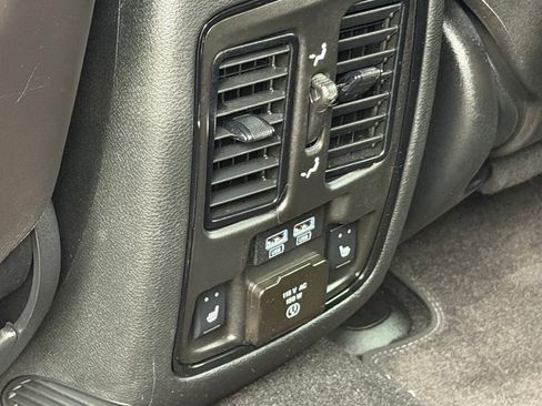 Used 2022 Dodge Durango SRT w/ Technology Group image 16