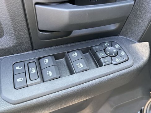 New 2026 RAM 2500 Tradesman AWD/4WD image 8