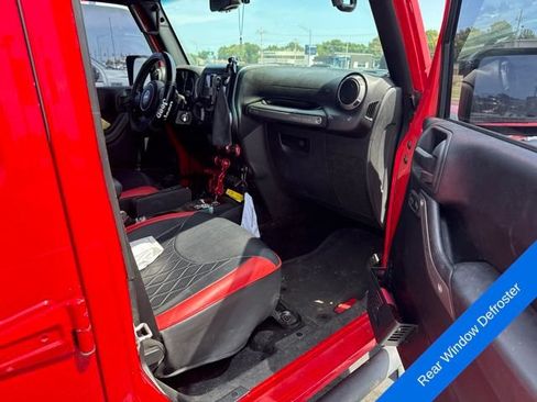 Used 2015 Jeep Wrangler Unlimited Sport w/ Quick Order Package 24S AWD/4WD image 6