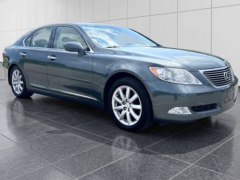 Used 2009 Lexus LS 460 AWD image 1