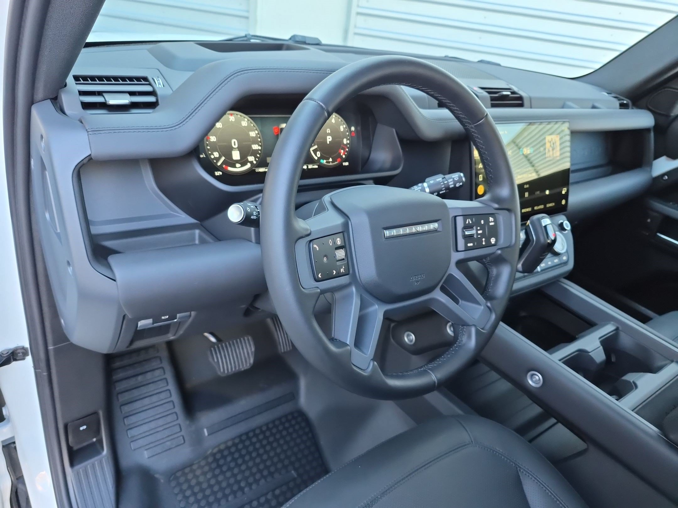 Used 2026 Land Rover Defender 130 S AWD/4WD image 16